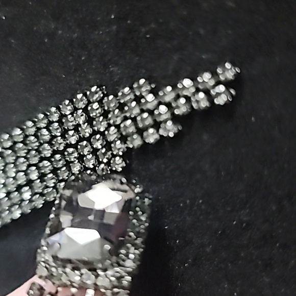 Rhinestone Dangle Earrings - Picture 5 of 7